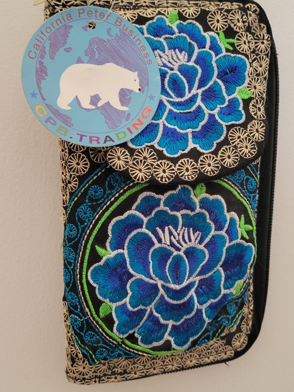 Embroidered Blue Floral Crossbody Wallet - Picture 5 of 9